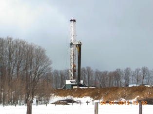 Westerman gas/oil well, Kalkaska County, MI. Photo courtesy of Respect My Planet.